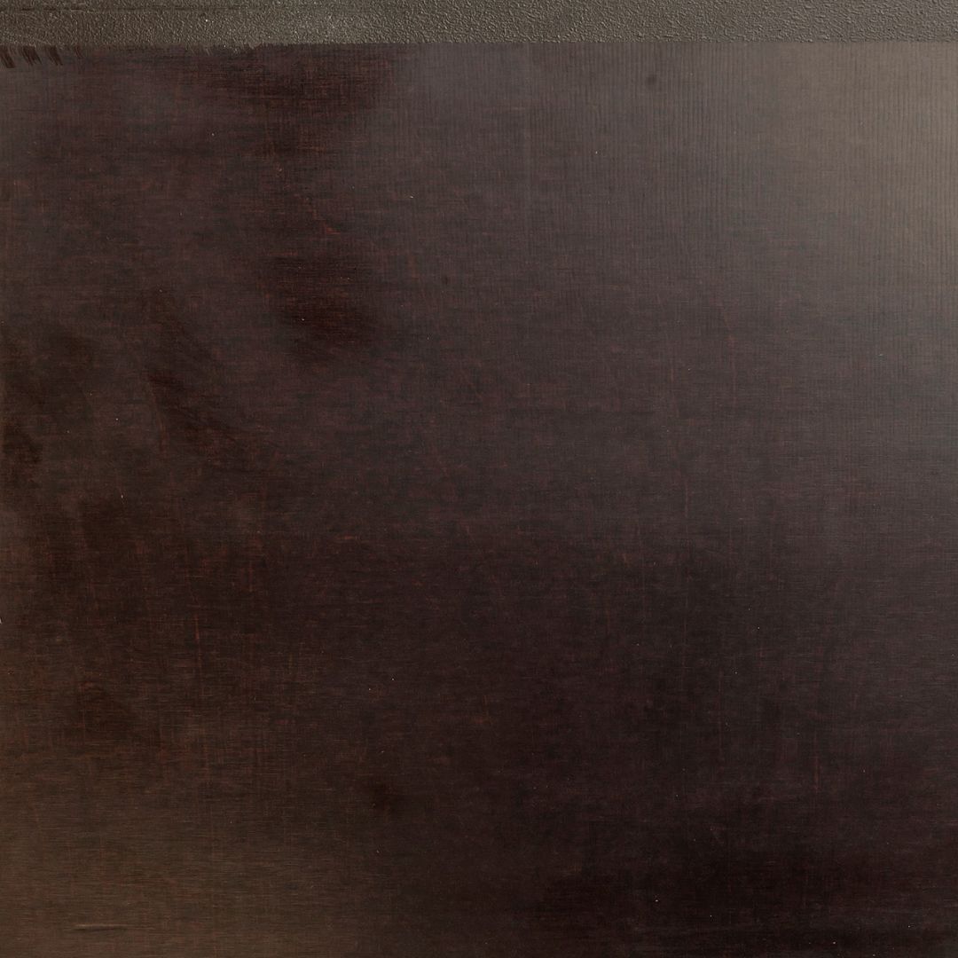 Edge sealing paint on laminated surface